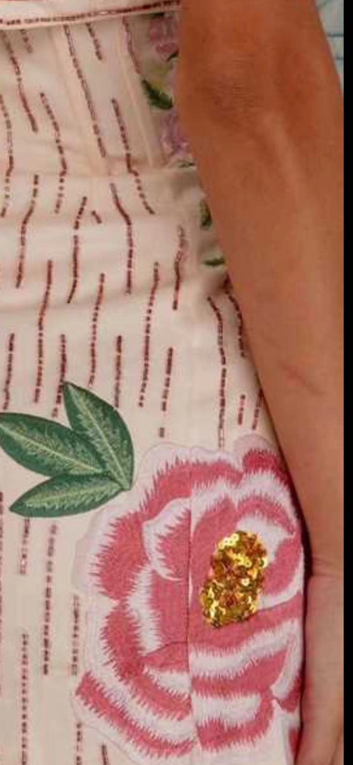 Vestido Feminino com Estampa de Flores